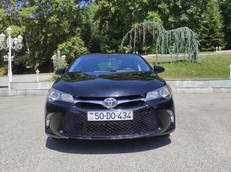 Toyota Camry 2016