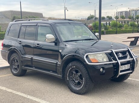 Mitsubishi Pajero 2006
