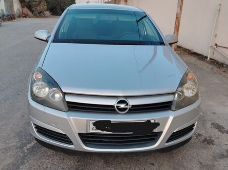 Opel Astra 2004