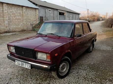 LADA (VAZ) 2107 2001