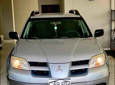 Mitsubishi Outlander 2006