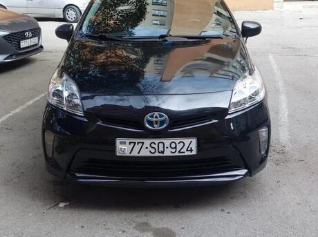Toyota Prius 2015