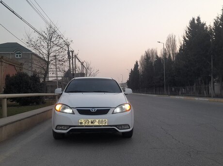 Daewoo Gentra 2014