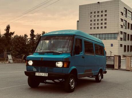Mercedes 208 D 1992