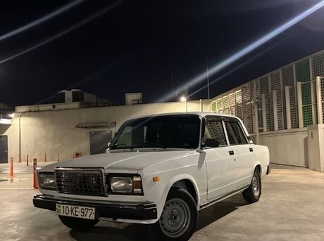 LADA (VAZ) 2107 2001