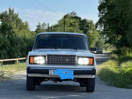 LADA (VAZ) 2107 2010