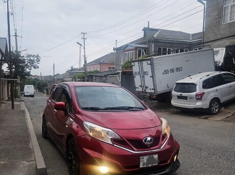 Nissan Note 2015