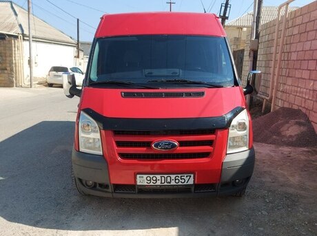 Ford Transit 2011