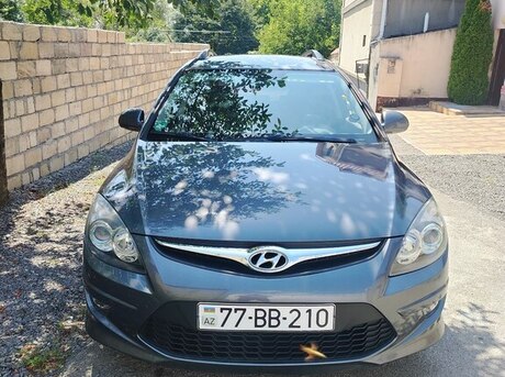 Hyundai i30 2010