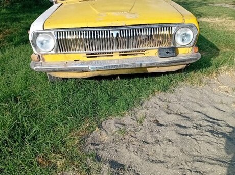 GAZ 24 1985