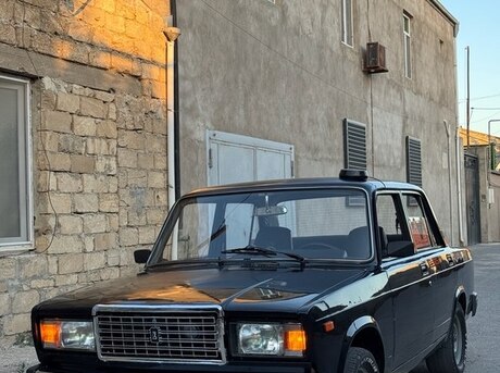 LADA (VAZ) 2107 2010