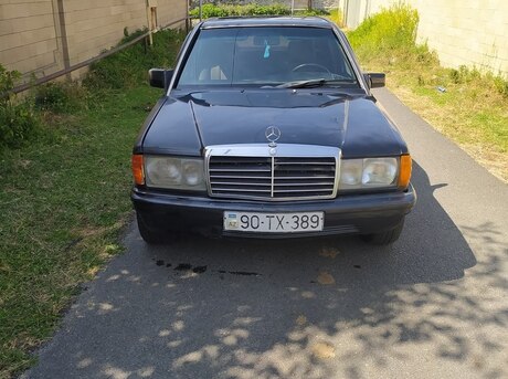 Mercedes 190 1990
