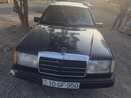 Mercedes E 260 1987