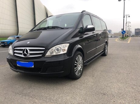 Mercedes Viano 2012