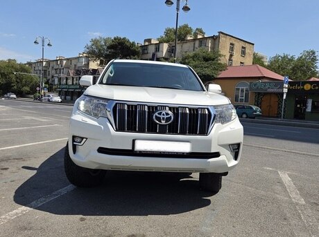 Toyota Land Cruiser Prado 2018