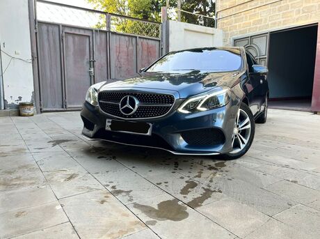 Mercedes E 220 2015