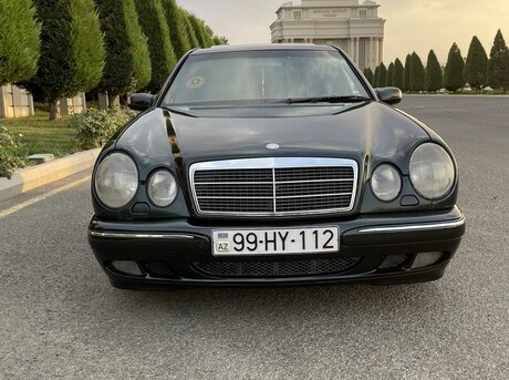 Mercedes E 220 1999