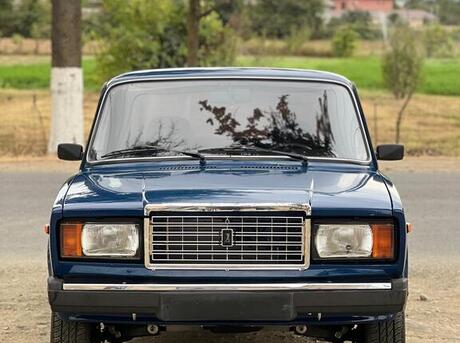LADA (VAZ) 2107 2005