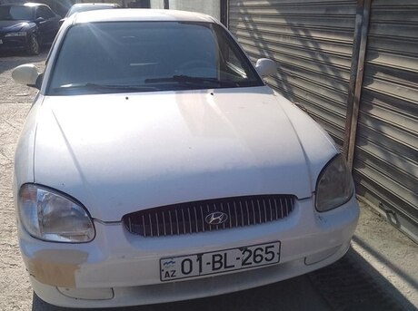 Hyundai Sonata 2000
