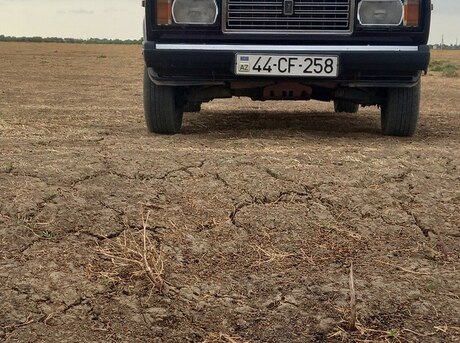 LADA (VAZ) 2107 2002