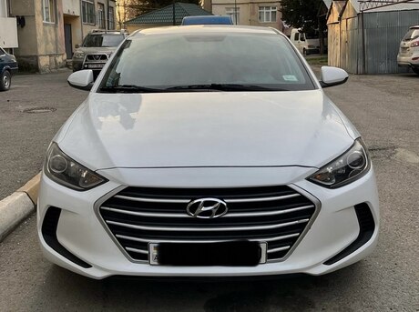 Hyundai Elantra 2017