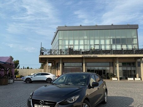 Mazda 3 2016