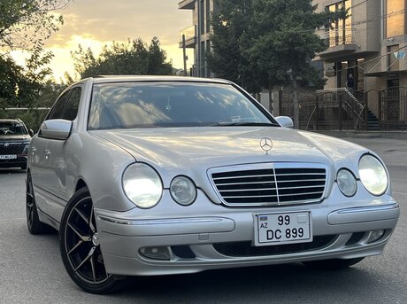 Mercedes E 320 2000