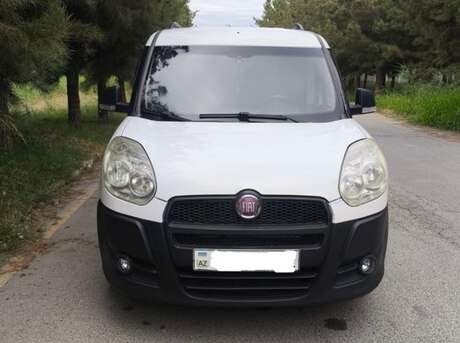 Fiat Doblo 2012