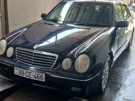 Mercedes E 240 1999