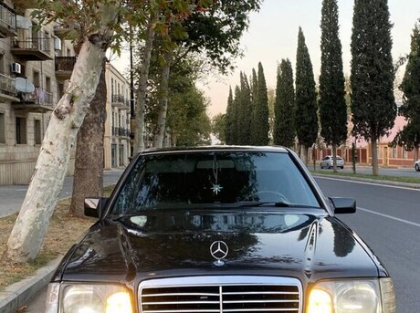 Mercedes E 200 1993