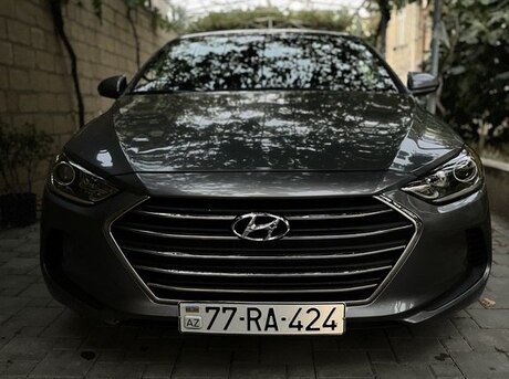 Hyundai Elantra 2018