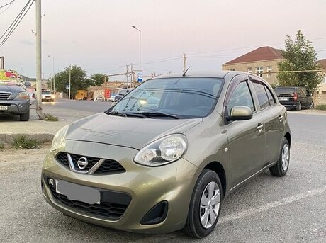Nissan March 2013