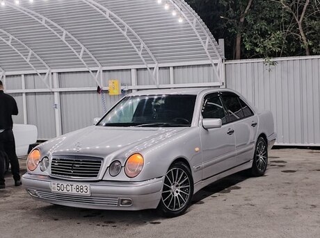Mercedes E 230 1996