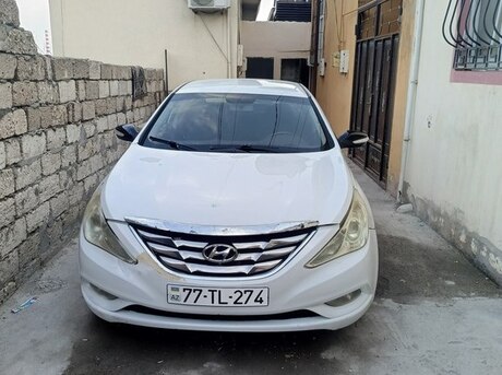 Hyundai Sonata 2010