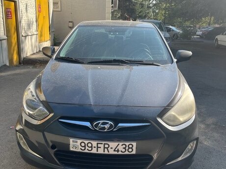 Hyundai Accent 2012