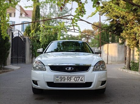 LADA (VAZ) Priora 2018