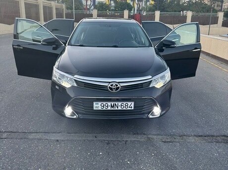 Toyota Camry 2015