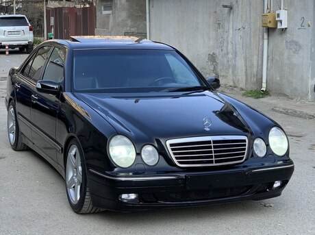 Mercedes E 280 2001
