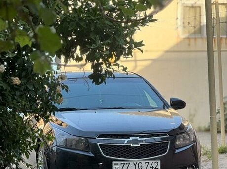 Chevrolet Cruze 2011