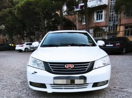 Geely Emgrand EC7 2012