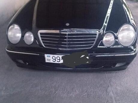 Mercedes E 240 2000