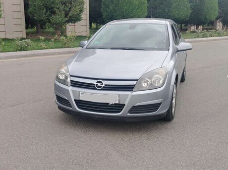 Opel Astra 2005