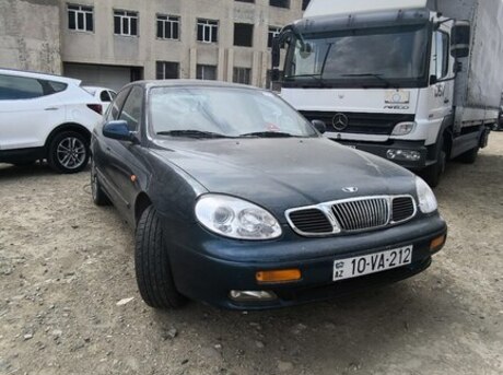 Daewoo Leganza 1998
