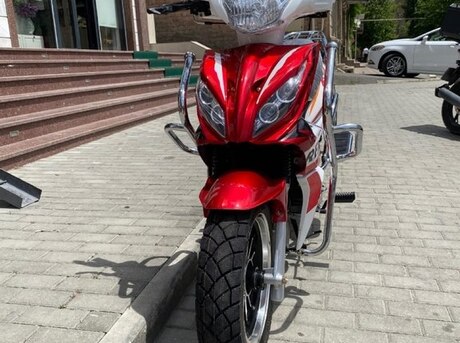 C.Moto CMR-RZ 2025