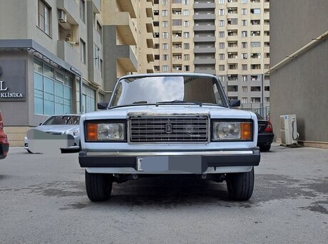 LADA (VAZ) 2107 2010