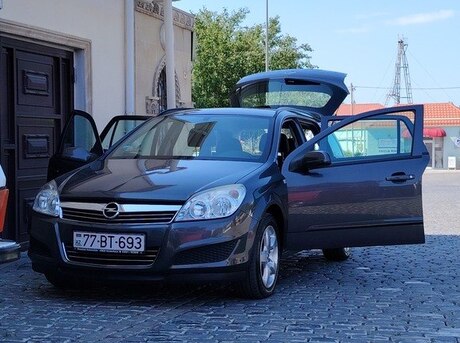 Opel Astra 2008