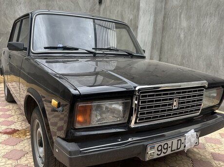 LADA (VAZ) 2107 2010