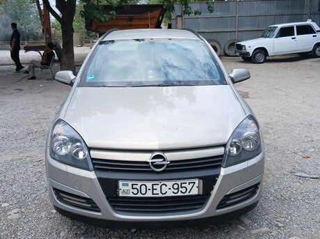 Opel Astra 2005
