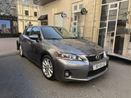 Lexus CT 200h 2013