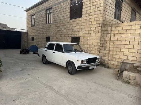 LADA (VAZ) 2107 2005